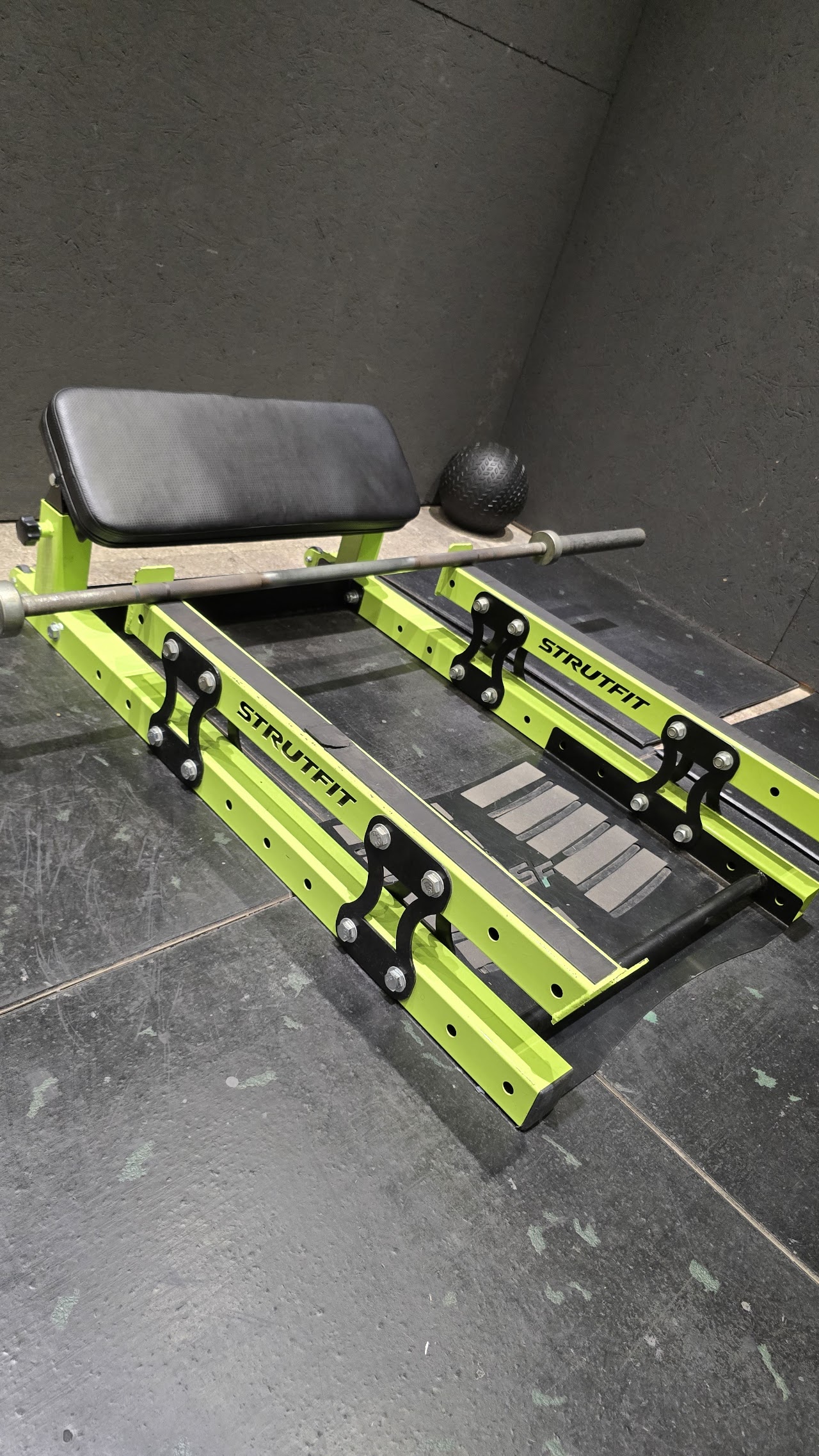 Zona de entrenamiento funcional Green Club Gym